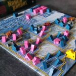 BoardGameItalia Blog dedicato ai Giochi da Tavolo Casting Shadows: quando  la pucciosità diventa infamità!